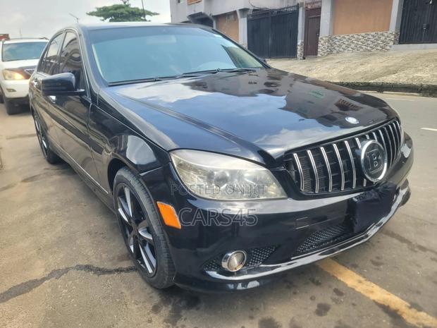 Mercedes-Benz C300 Luxury 4Matic Sedan AWD (3.0L 6cyl 7A) 2010 Black