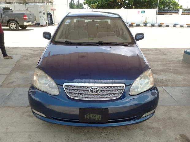 Toyota Corolla 2005 Blue