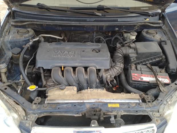 Toyota Corolla 2005 Blue