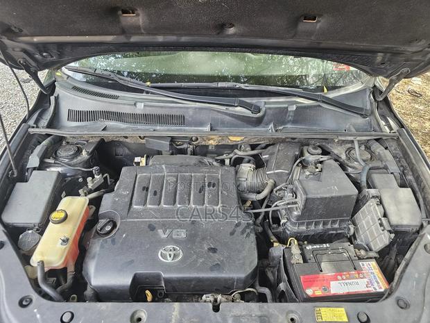 Toyota RAV4 2010 Black