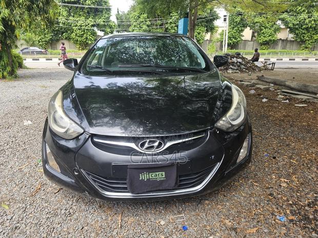 Hyundai Elantra 2015 Black