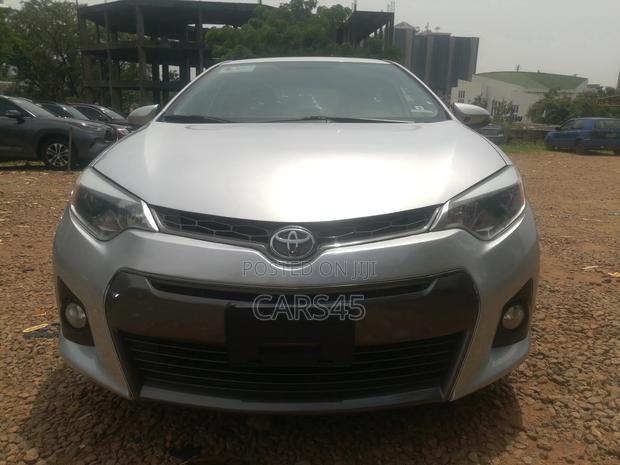 Toyota Corolla 2015 Silver