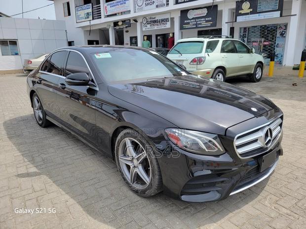 Mercedes-Benz E300 2017 Black