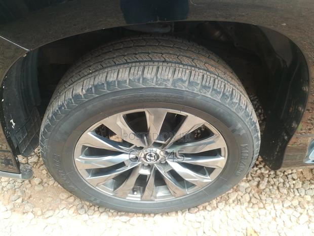 Lexus GX 2013 Black