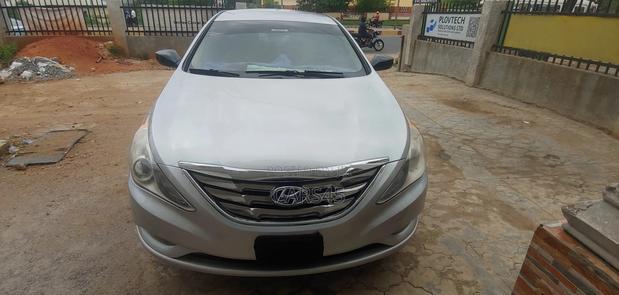 Hyundai Sonata 2012 Silver