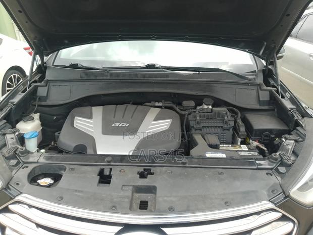 Hyundai Santa Fe 2014 Black