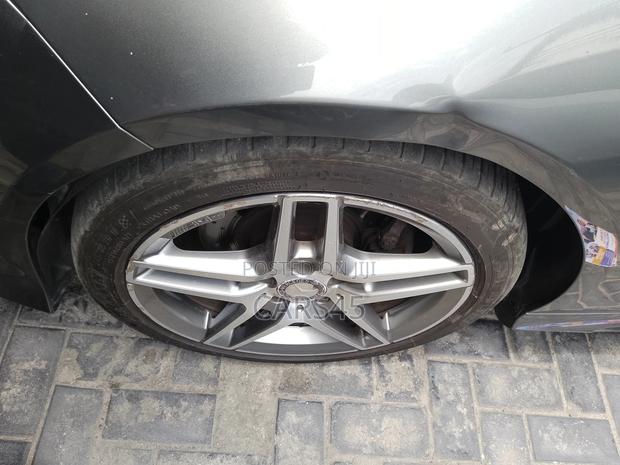 Mercedes-Benz E350 2016 Gray