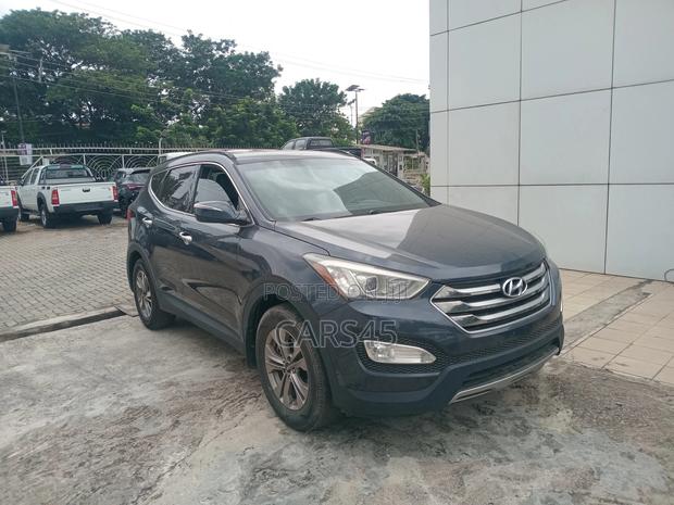 Hyundai Santa Fe 2016 Gray