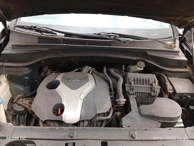 Hyundai Santa Fe 2013 Green