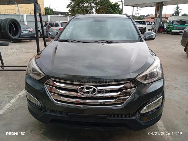 Hyundai Santa Fe 2013 Green