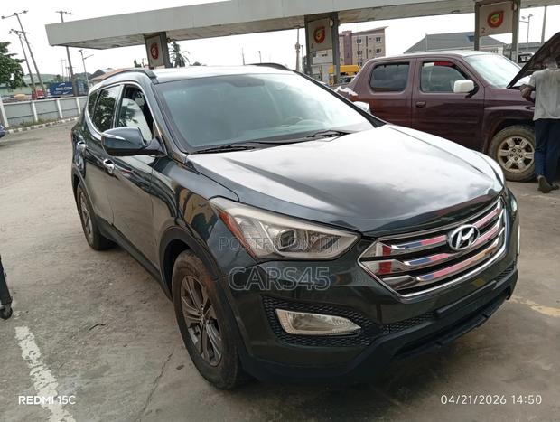 Hyundai Santa Fe 2013 Green