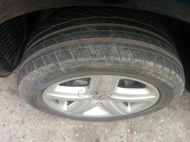 Volkswagen Touareg 2004 Black