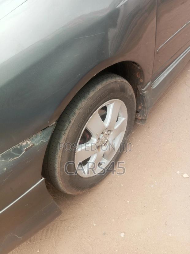 Toyota Corolla 1.4 VVT-i 2007 Gray