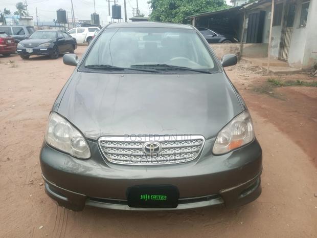 Toyota Corolla 1.4 VVT-i 2007 Gray
