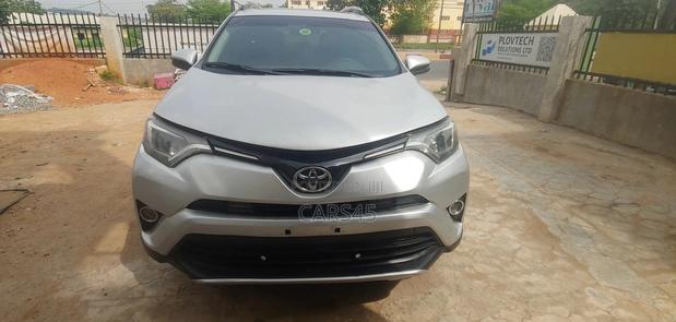 Toyota RAV4 2014 Silver