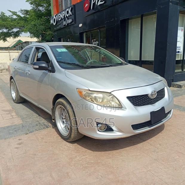 Toyota Corolla 2009 Silver