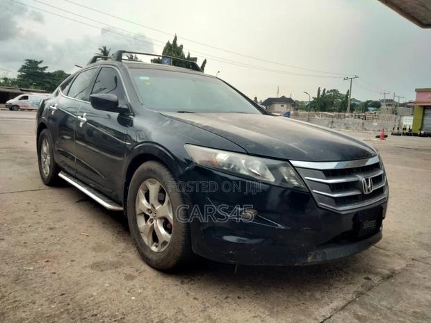 Honda Crosstour 2010 Black