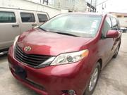 Toyota Sienna 2012 Red for sale