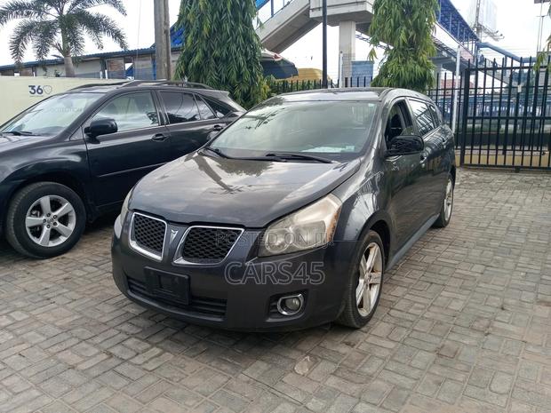 Pontiac Vibe 2009 Gray