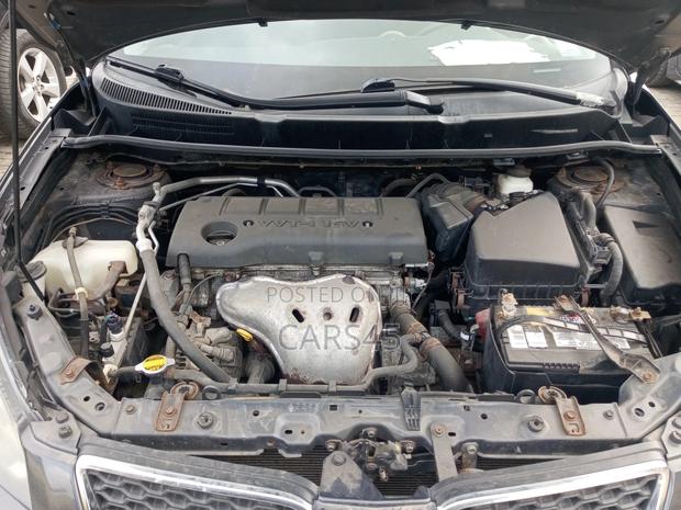 Pontiac Vibe 2009 Gray