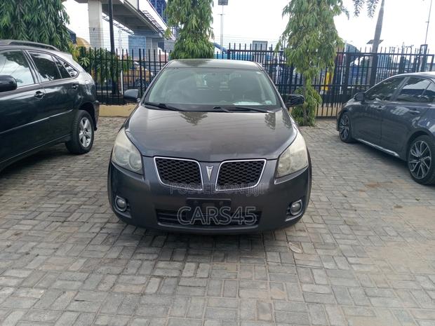 Pontiac Vibe 2009 Gray