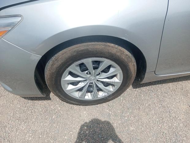 Toyota Camry 2017 Gray