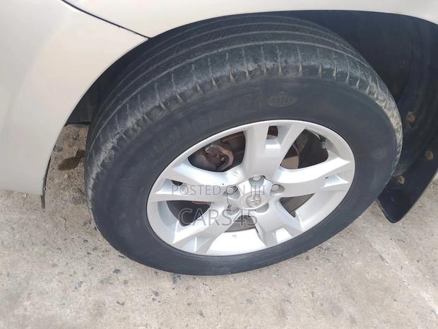 Toyota RAV4 2012 Silver