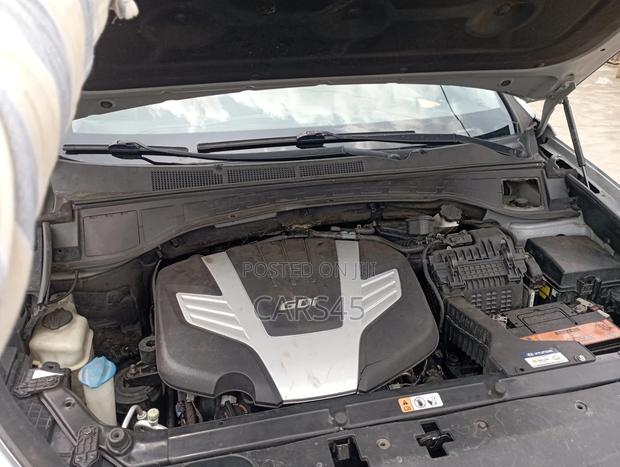 Hyundai Santa Fe 2013 Gray