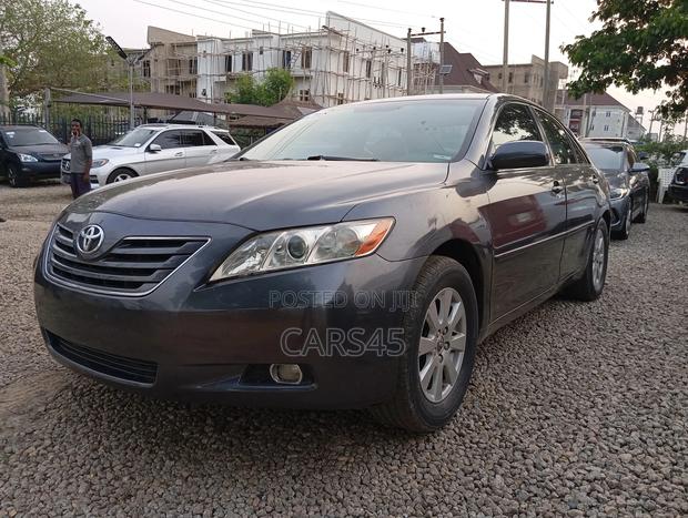 Toyota Camry 2007 Gray