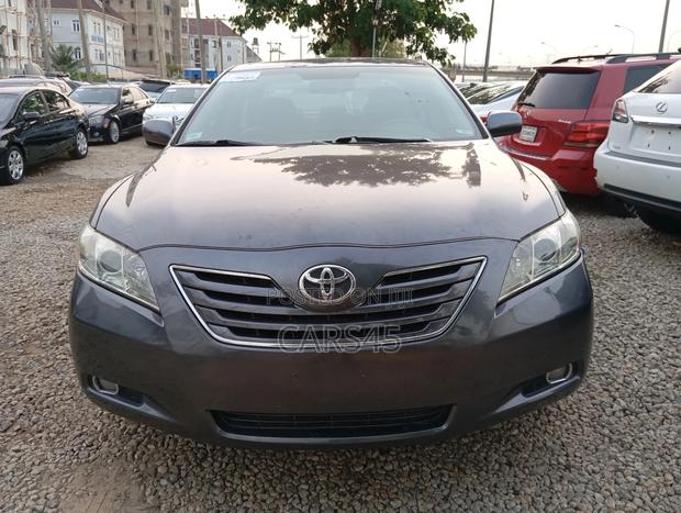 Toyota Camry 2007 Gray