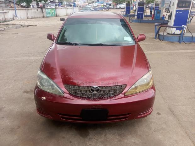 Toyota Camry 2004 Brown
