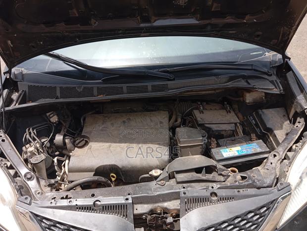Toyota Sienna 2014 Black