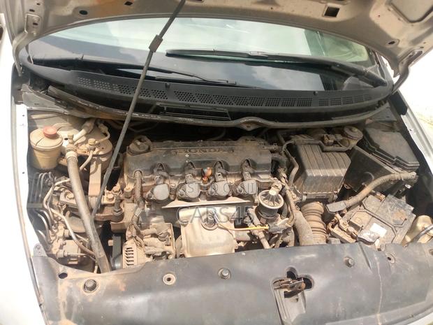Honda Civic 2010 Silver