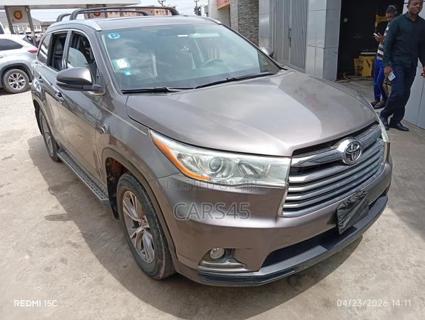 Toyota Highlander 2014 Gray