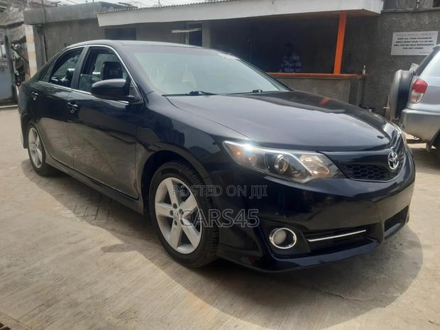 Toyota Camry 2013 Black