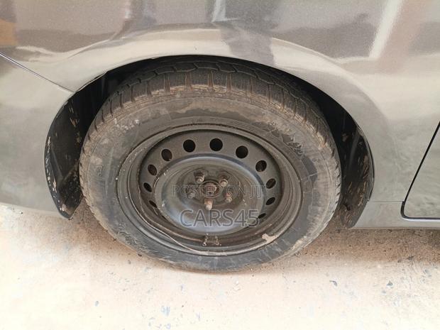 Toyota Corolla 2013 Gray
