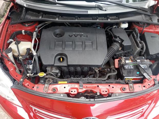 Toyota Corolla 2013 Red