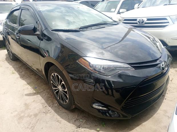 Toyota Corolla 2019 Black