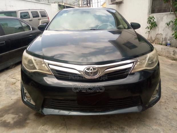 Toyota Camry 2012 Black
