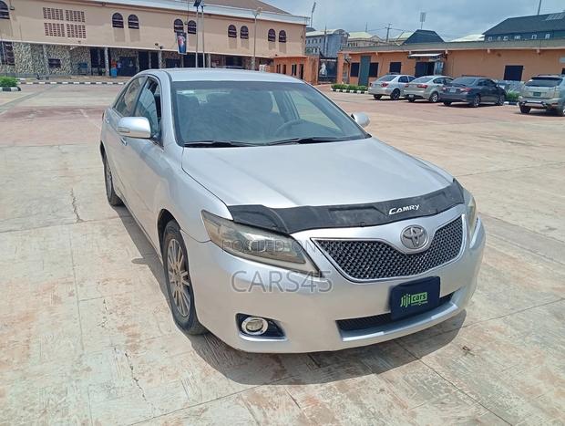 Toyota Camry 2008 Silver