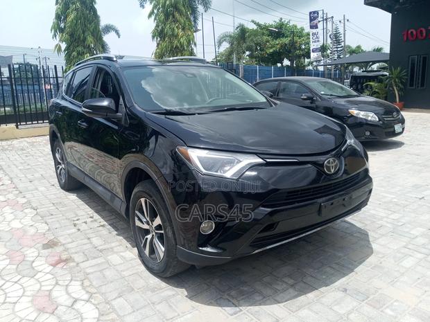 Toyota RAV4 2017 Black