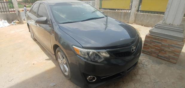 Toyota Camry 2012 Gray