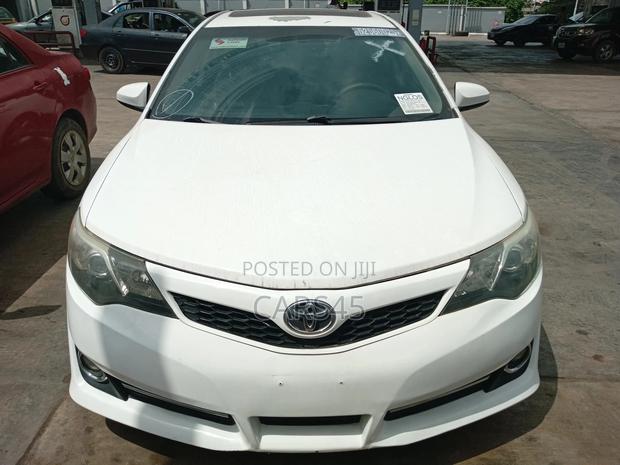 Toyota Camry 2012 White