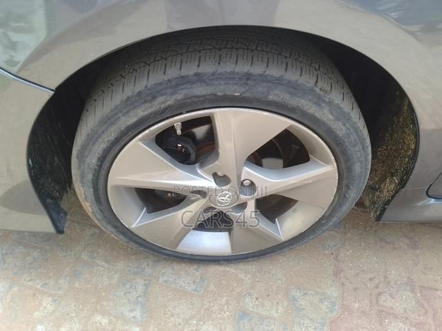 Toyota Camry 2014 Gray