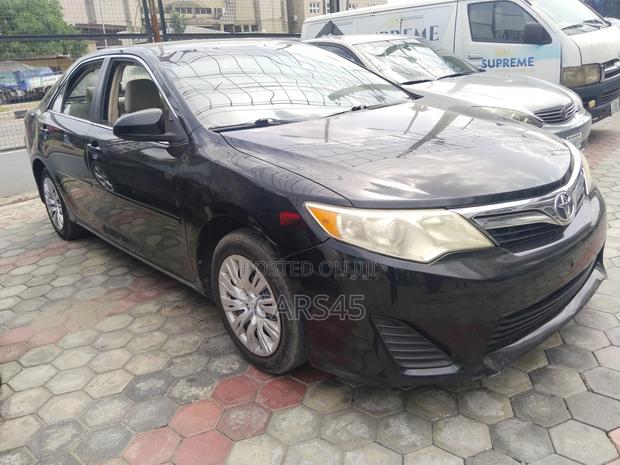 Toyota Camry 2012 Black