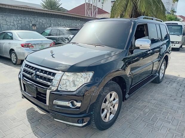 Mitsubishi Pajero V80 3.5 V6 GL/GLS 2015 Black