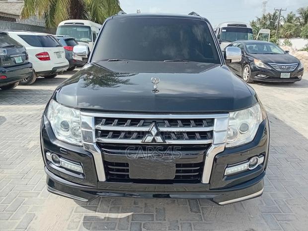 Mitsubishi Pajero V80 3.5 V6 GL/GLS 2015 Black