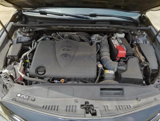 Toyota Camry XSE V6 (3.5L V6 8A) 2019 Black