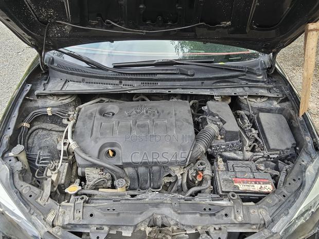 Toyota Corolla 2014 Black