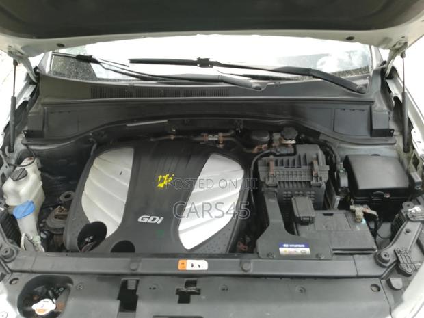 Hyundai Santa Fe 2016 Silver